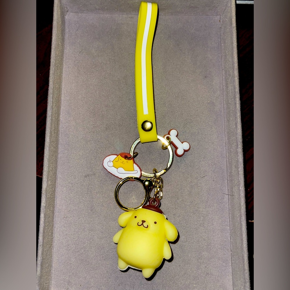 Hello Kitty Pompompurin Silicon Keychain. NIP